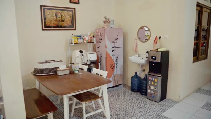 Lovely Visit 2 - Yohkebed Arumdika