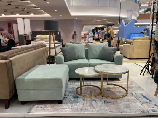 GANISHA DEMORE COZY BIANCA COVER Perdana di Solo, Sofa Minimalis Terbaru Lovise Hadir di Homeyfest Vol. 4
